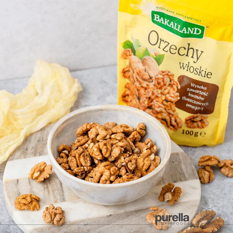 Zaskakujące sposoby na rozłupywanie orzechów włoskich bez dziadka do orzechów