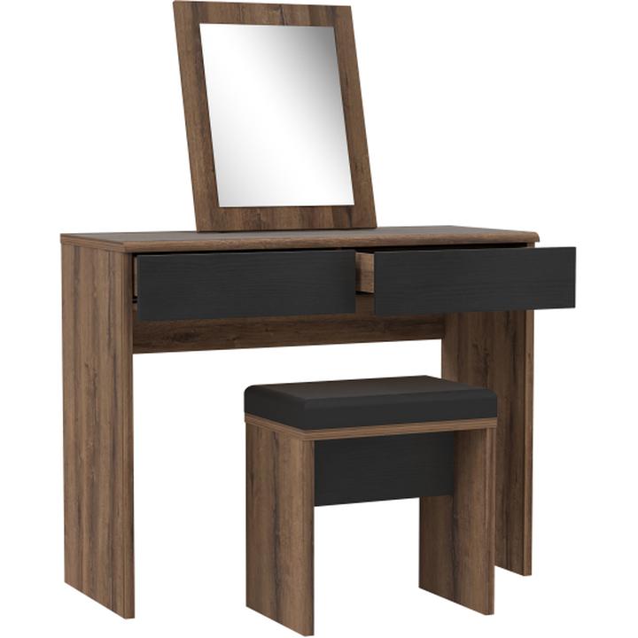 Kolory i materiały toaletki