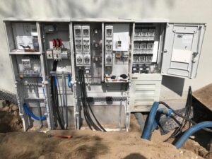 Najlepsze przyłącze do domu jednorodzinnego – przewodnik po kosztach i wymaganiach