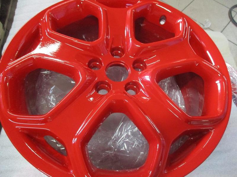 Odkryj RAL 3000 Flame Red: Jaki to kolor i z czym go łączyć?