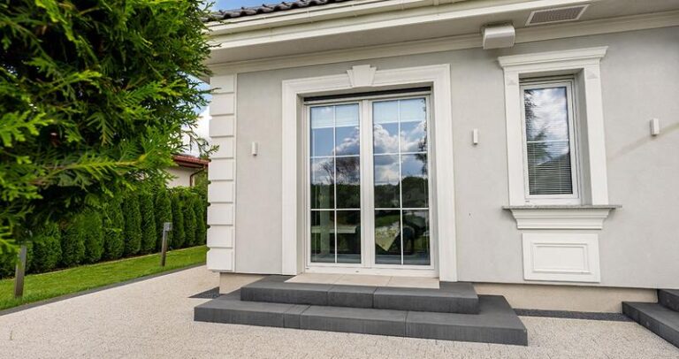 Sposoby na bezpieczne otwarte okno: jak zabezpieczyć przed wypadkami z udziałem dzieci