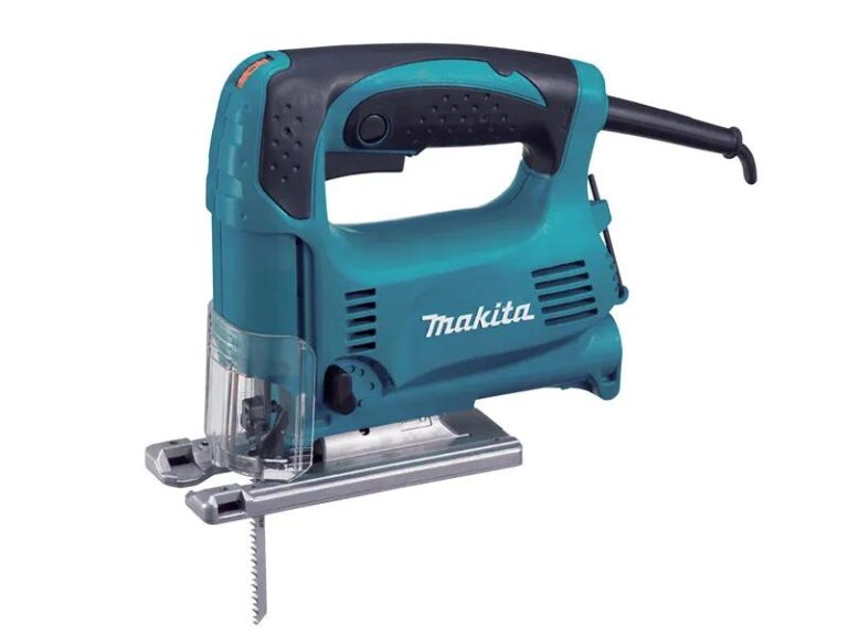 Wyrzynarka czy pilarka – jak dokonać najlepszego wyboru dla swojego projektu?